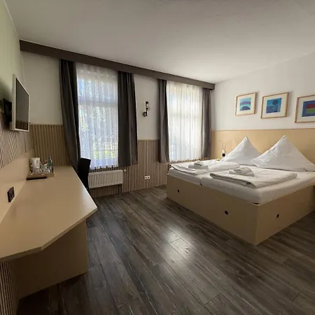Hotel Thecorner 3*